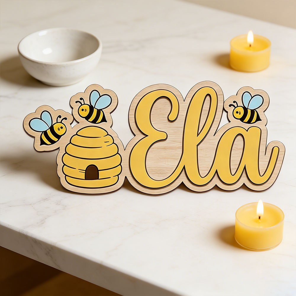 Baby Nursery Decor Girl - ป้ายไม้รูปรังผึ้งน่ารักแบบส่วนตัว ตกแต่งผนังห้องเด็กผู้หญิง ของขวัญสำหรับงานเลี้ยงฉลองทารกแรกเกิด ของขวัญสำหรับงานวันเกิดธีมผึ้ง